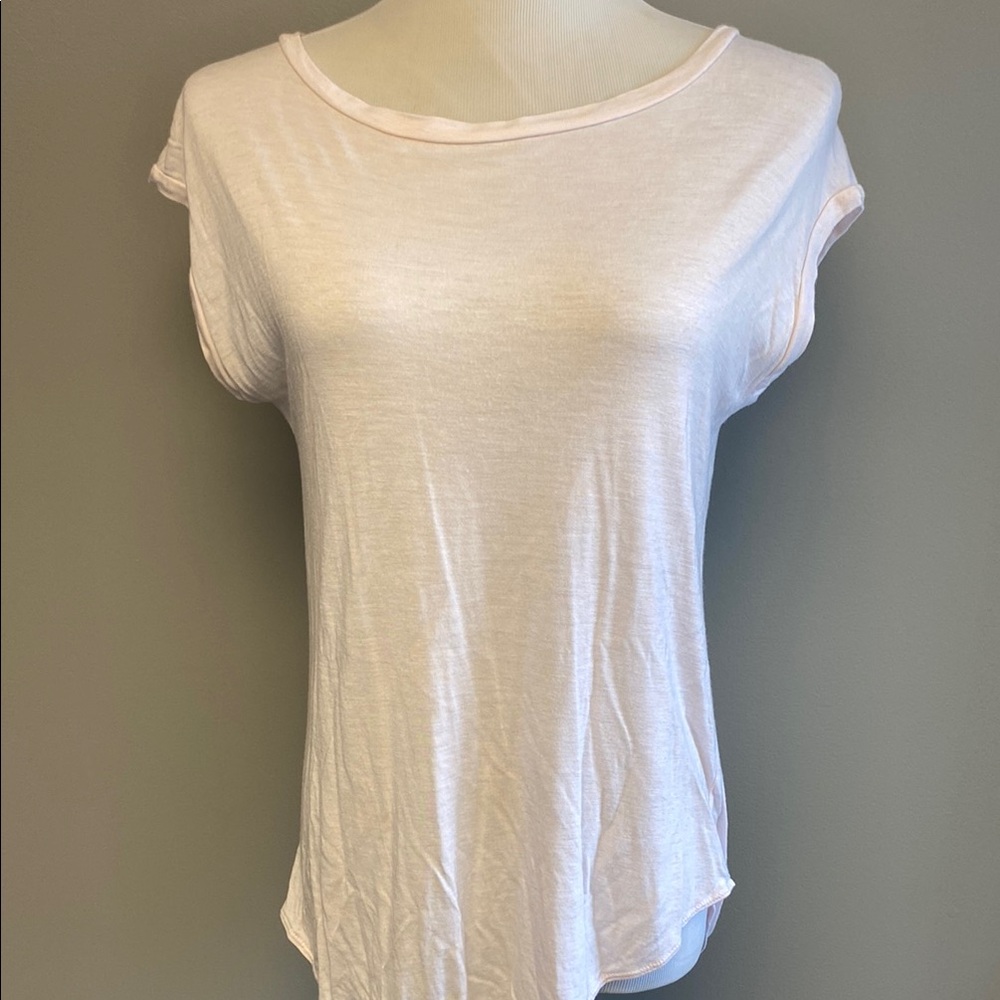 Set of Two Wilfred Pink  and Blue Relaxed Short Sleeve T-Shirts (sz S)